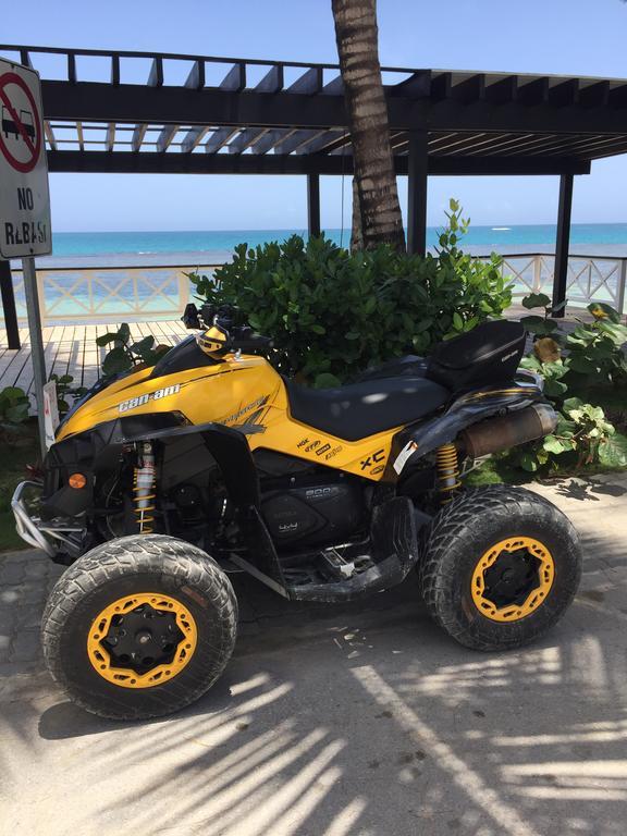 Aligio Beachfront Paradise Лас Теренас Екстериор снимка